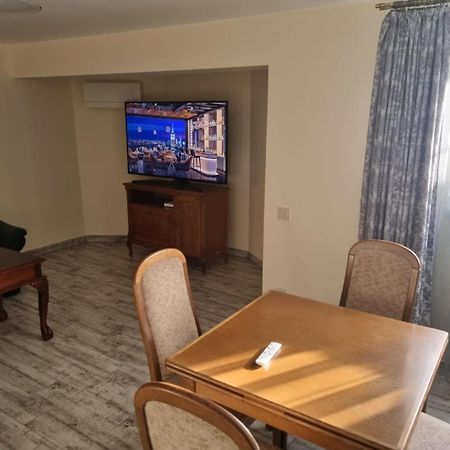 Liepu 27A/10 Apartment Klaipeda Ngoại thất bức ảnh